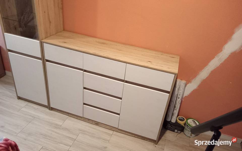 Sprzedam Komode z Witryną Komplet Kolor Biały Golub-Dobrzyń