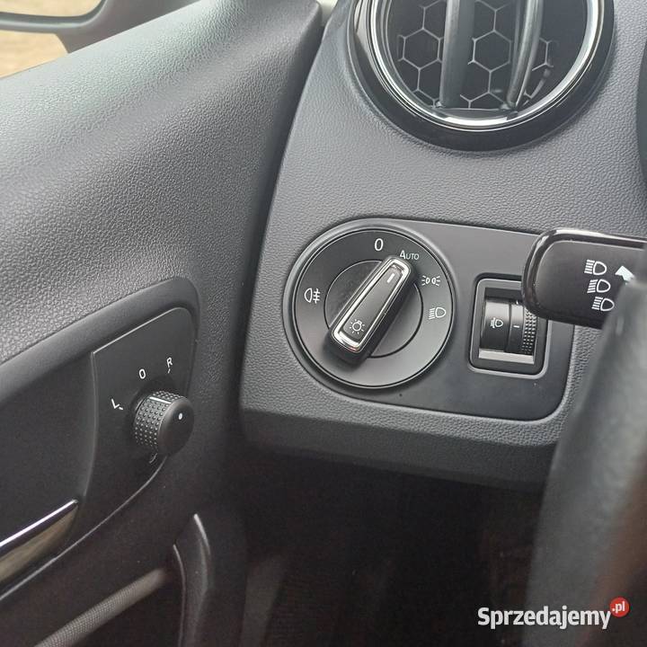 Seat ibiza IV 2016r 12 tsi 90 nieuszkodzony Małomice