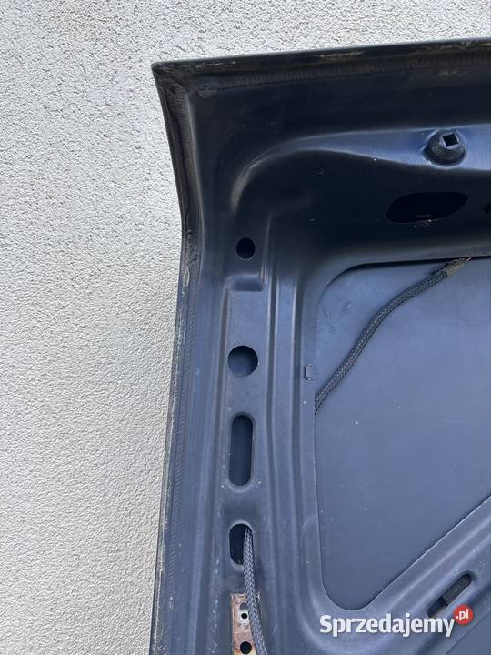Klapa mercedes w201 190e sedan czarna pomorskie Chojnice sprzedam