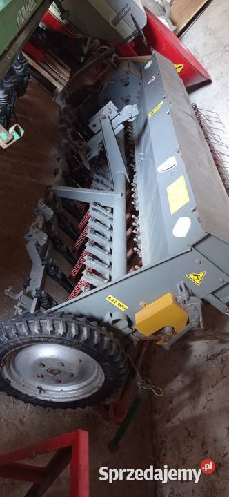 Siewnik zbożowy Poznaniak 27m sprzedam