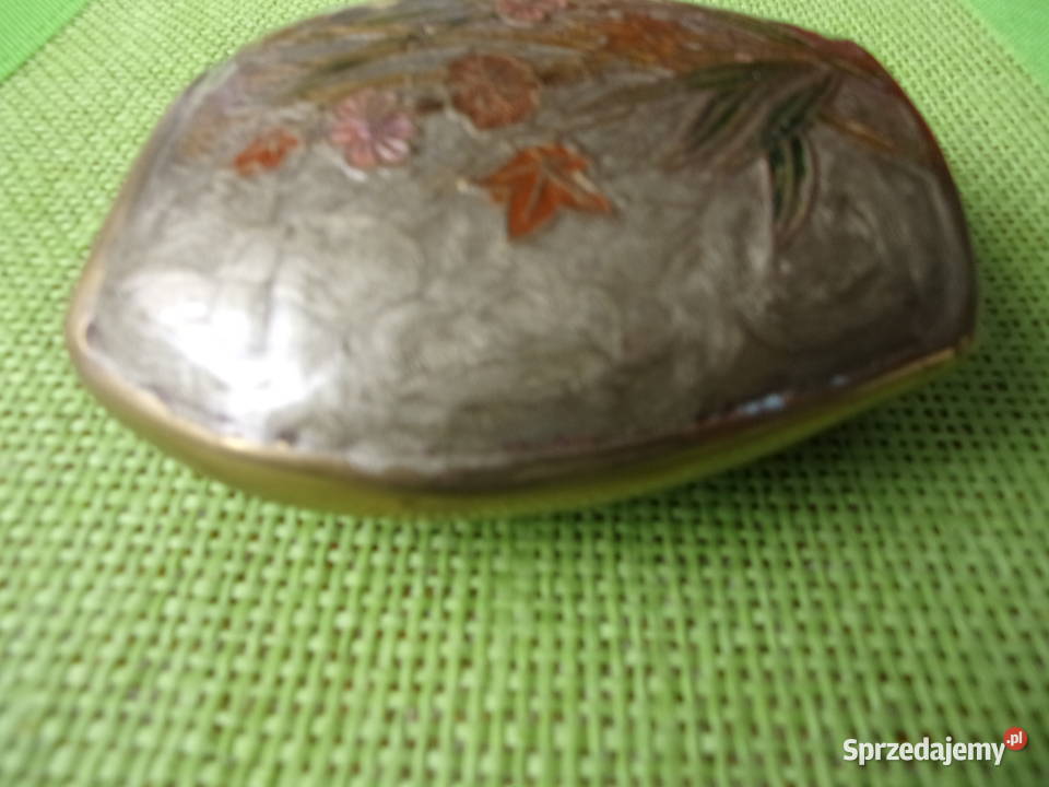 Mosiężny wazonik ręcznie robion nie powtarzalny Warszawa