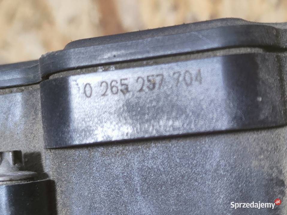 Pompa ABS Opel Corsa E 2265106516 39084530 osobowe