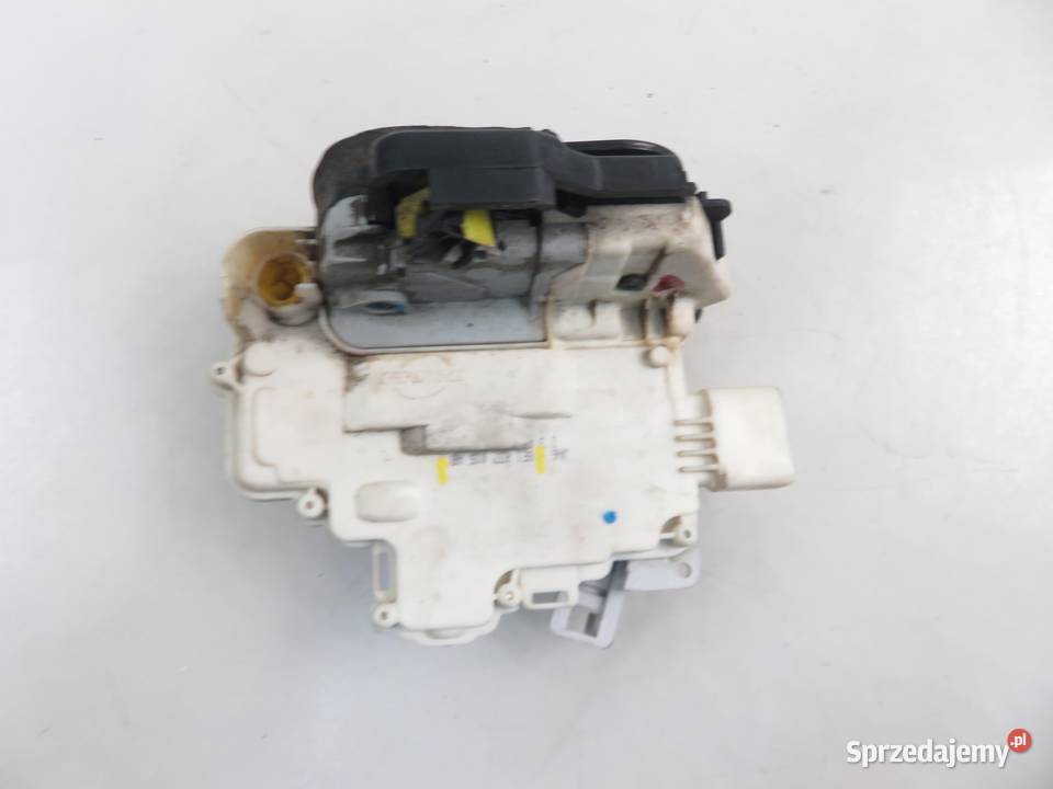 ZAMEK LEWY PRZEDNI AUDI A4 B7 8E1837015AB