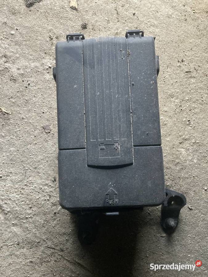 Podstawa obudowa akumulatora Vw audi skoda osobowe Wolsztyn sprzedam
