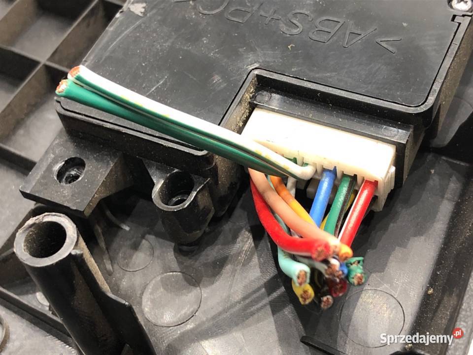 PRZEŁĄCZNIK FOTELA LEWY MAZDA CX5 FU006K401 SUV