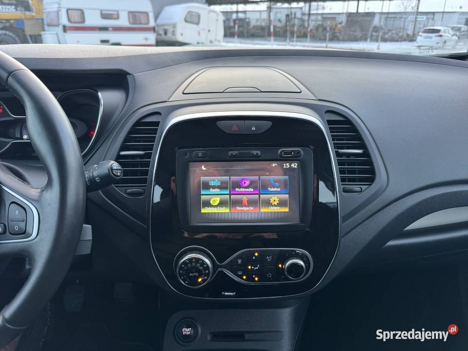 Renault Captur 12 BENZYNA Klimatronik Nawigacja isofix