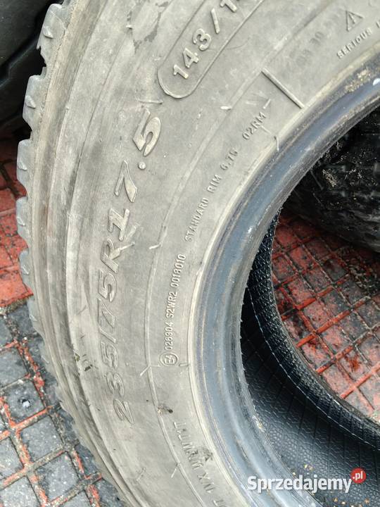 235 75 R175 Triangle TR689 75