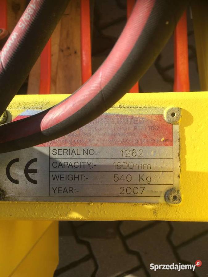 Hydrauliczny chwytak do kiszonek krokodyl JCB małopolskie Suchoraba