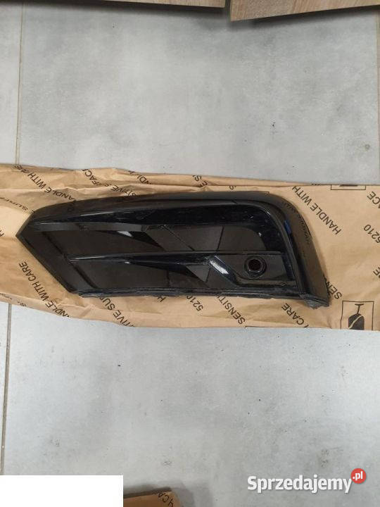 Volkswagen tiguan 5NA kratka zderzaka przód lewa Kozubszczyzna