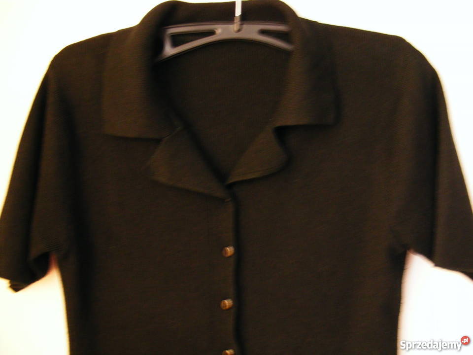 Bluzeczka sweterek czarna R 38 krótki sprzedam