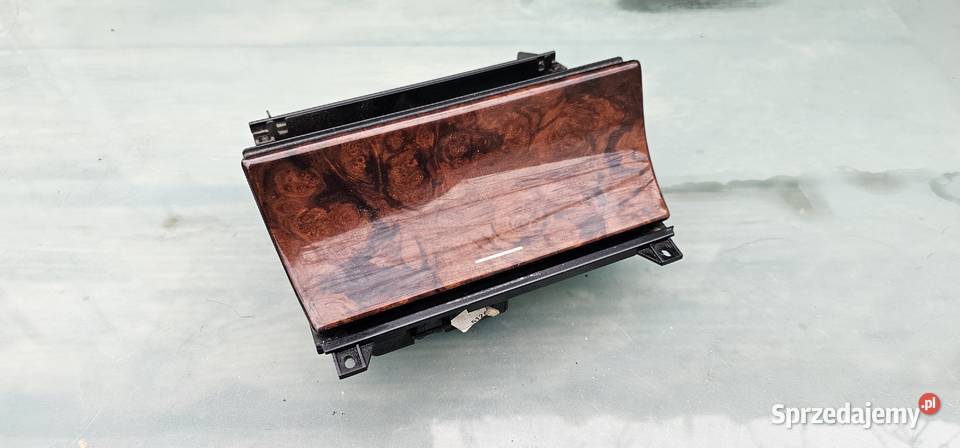 Popielniczka elegance mercedes w210 Popielniczki Zbąszyń