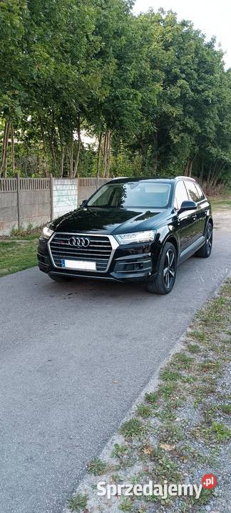Audi Q7 SLine 7 osobowy noktowizor skrętna oś regulowane zawieszenie Adamów