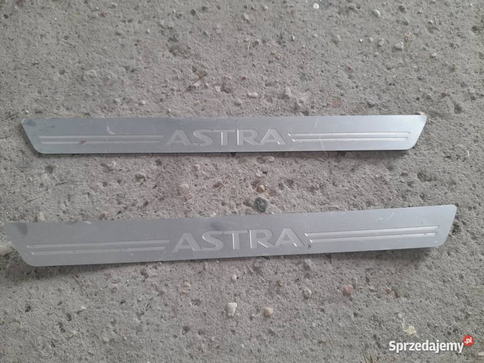 Sprzedam nakładki progowe Opel Astra III Listwy i nakładki Parczew