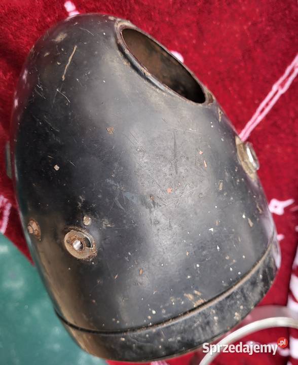 Metalowa lampa WSK Motoryzacja dolnośląskie Osiecznica