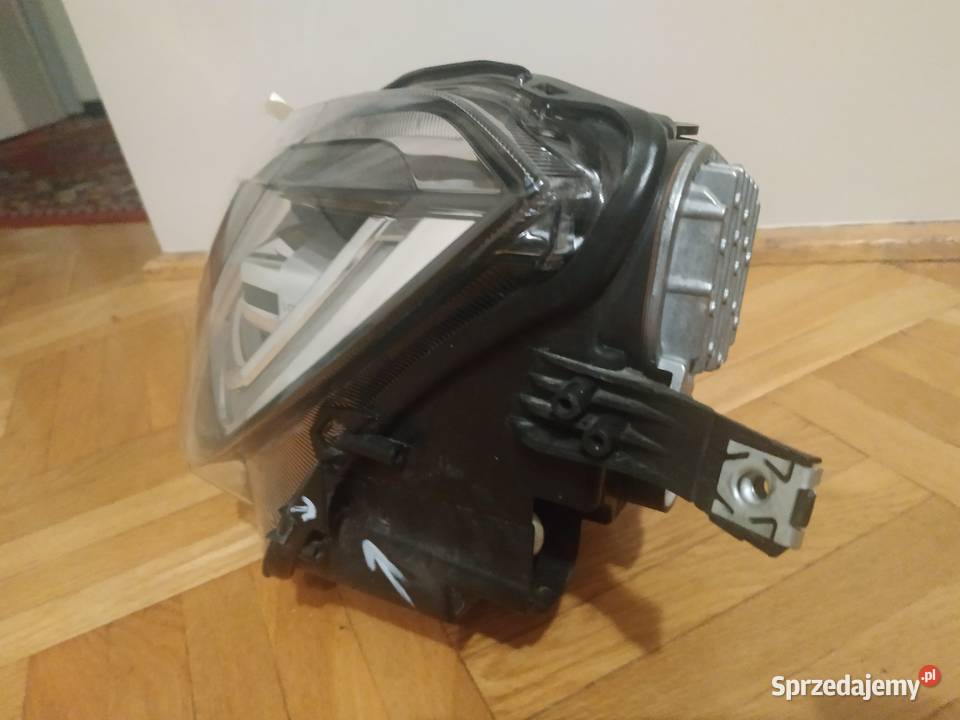 Reflektor lewy lampa lewa przód przednia VW mazowieckie