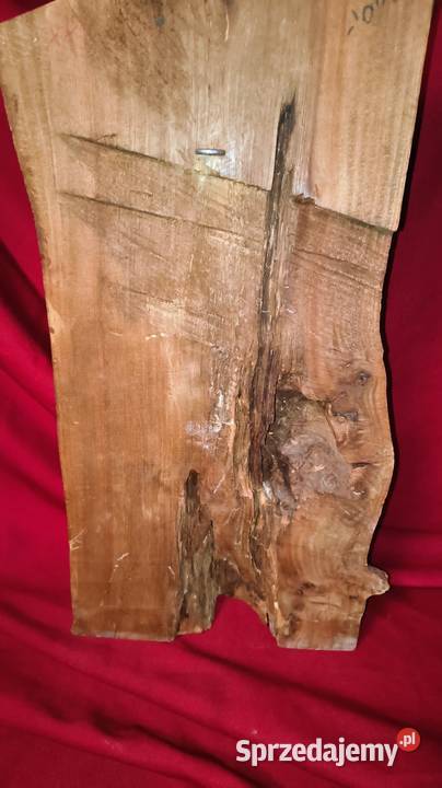 Piękna płaskorzeźba 66 łódzkie Chorzew