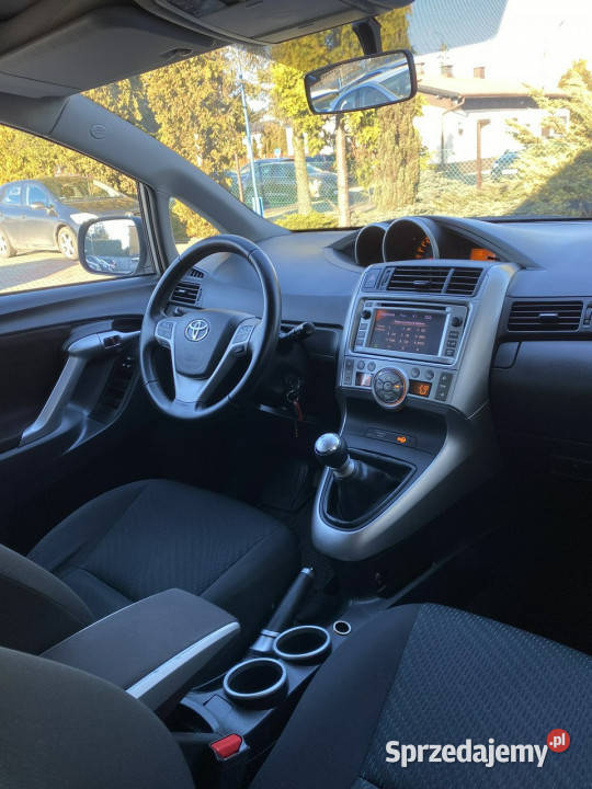 Toyota Verso Rezerwacja Tarnowskie Góry sprzedam