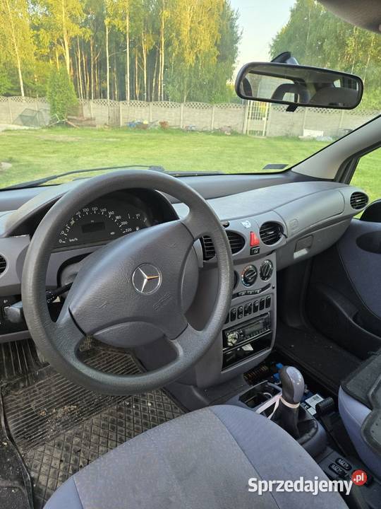 Mercedes Benz