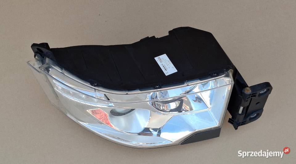 RENAULT GAMA T RANGE REFLEKTOR PRAWY LAMPA PRAWA