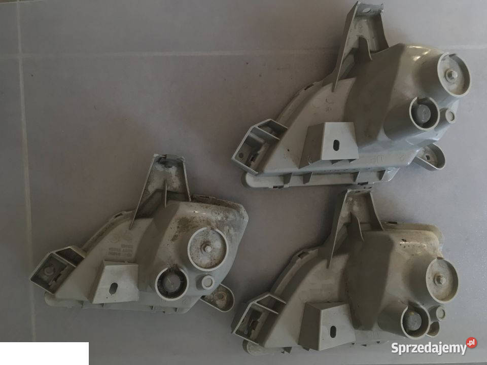 MAZDA CX5 CX5 LAMPA W ZDERZAK PRAWA LAMPKA osobowe sprzedam