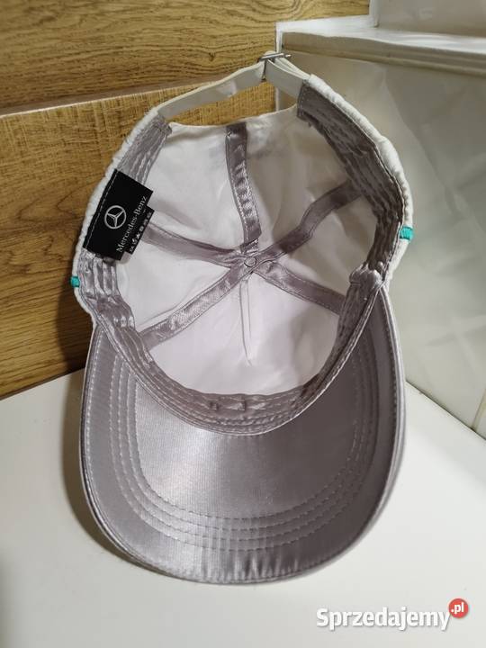Czapka z daszkiem logo MercedesBenz Rozmiar Nakrycia głowy Inowrocław sprzedam