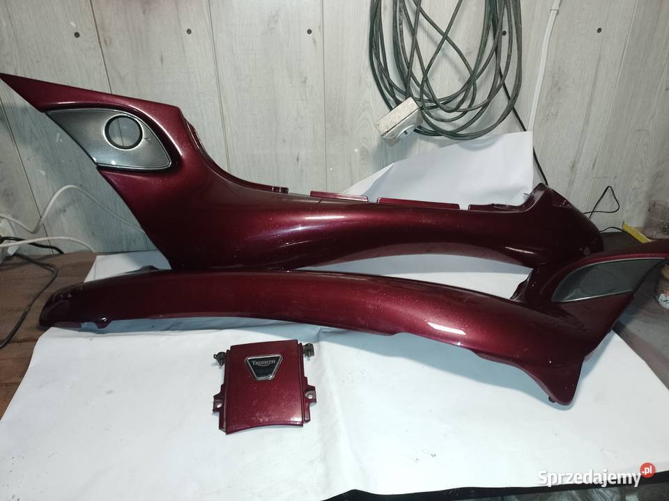 Triumph trophy 9001200 boczki i łącznik zadupek Żory