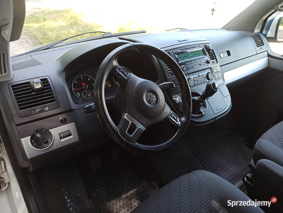 Multivan T5 lift super stan 140kn 599000km Zielona Góra