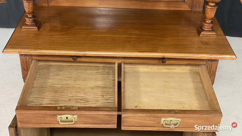 Kredens secesyjny witraże rzeźbienia antyk