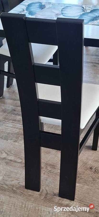 Stół plus 6 krzeseł śląskie sprzedam