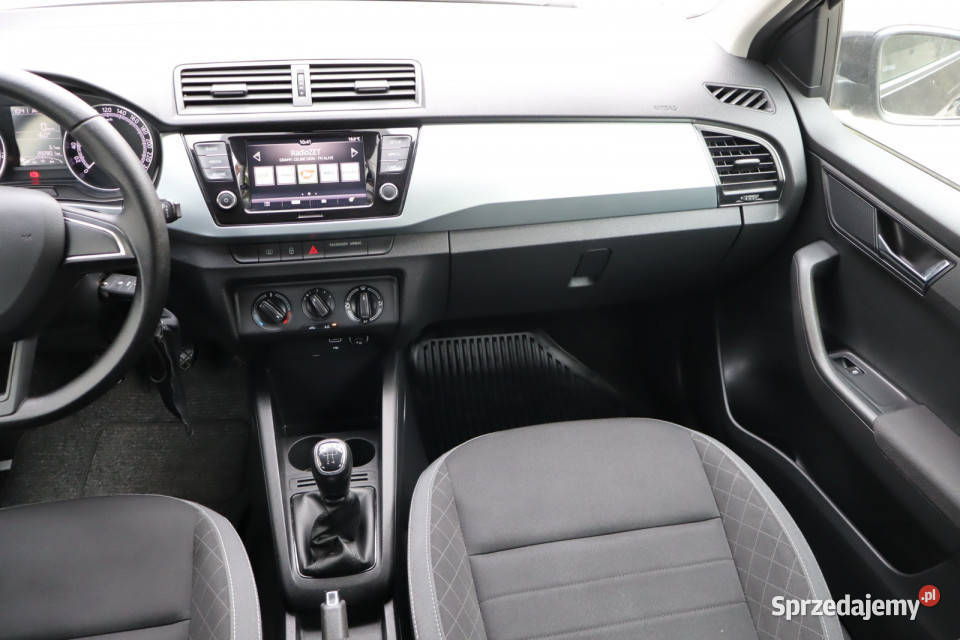 Skoda Fabia 10 TSI 70KM Zabrze