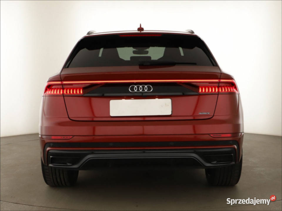 Audi Q8 50 TDI pełny VAT Piaseczno