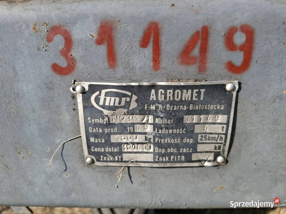 Rozrzutnik obornika CzarnaBiałostocka 4t nieuszkodzony mazowieckie Radom