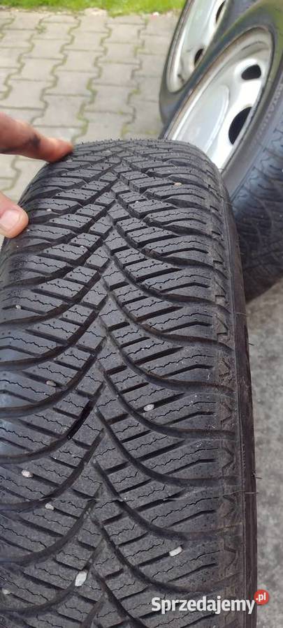 3 koła 4 dekielki toyota corolla1657014