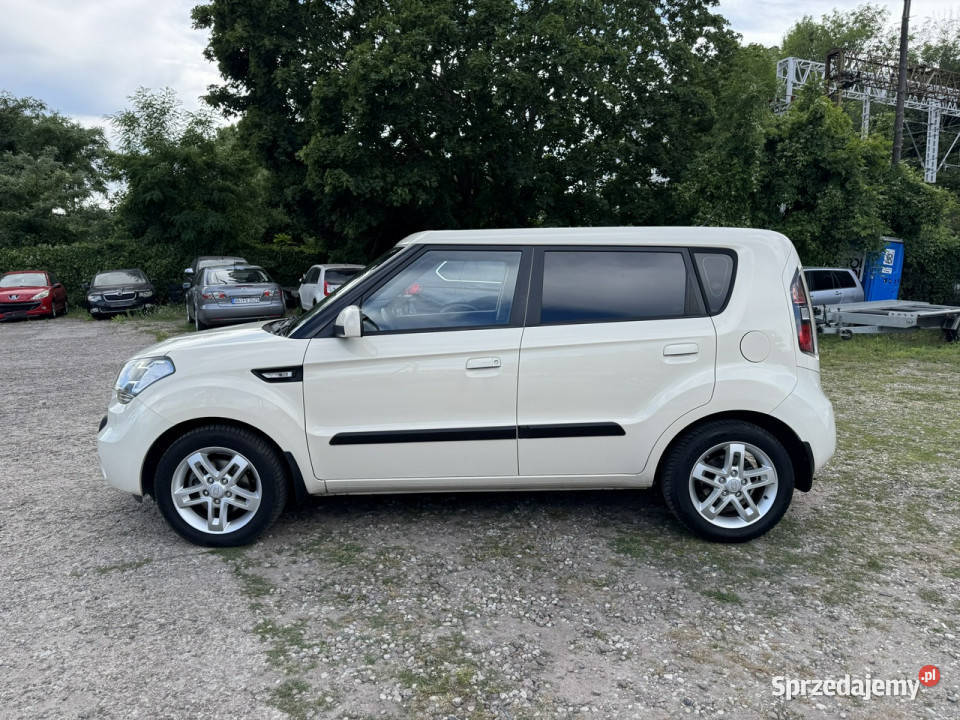 Kia Soul 16 CVVT126SerwisowanyBezwypadkowyNiski wspomaganie kierownicy Szczecin sprzedam