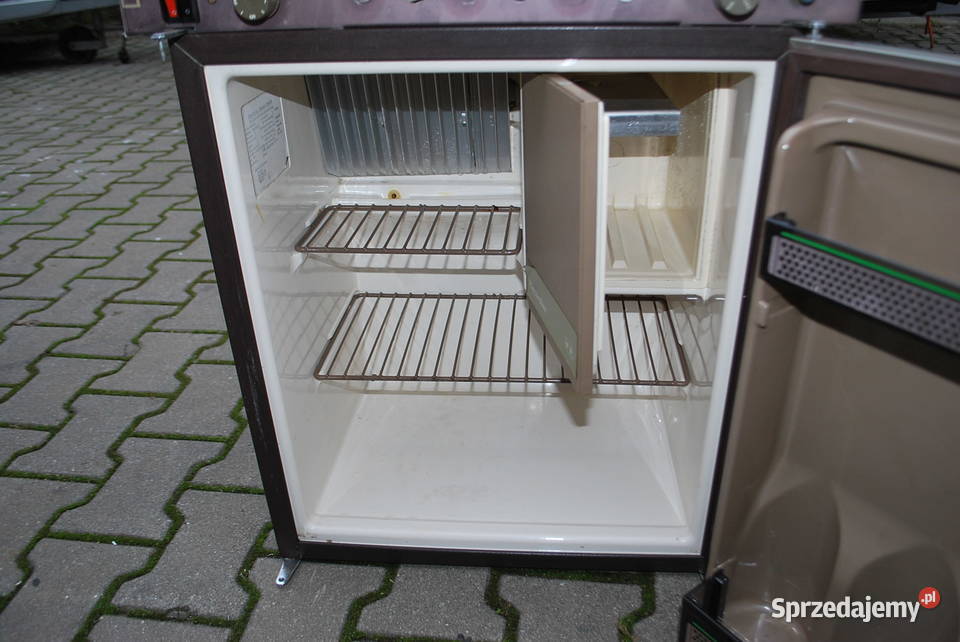 Lodówka ELECTROLUX RM200B 12V 220V GAS do Grzebowilk sprzedam