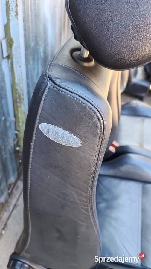 Tapicerka skórzana skóry VW Golf MK3 5d kombi Chojnice