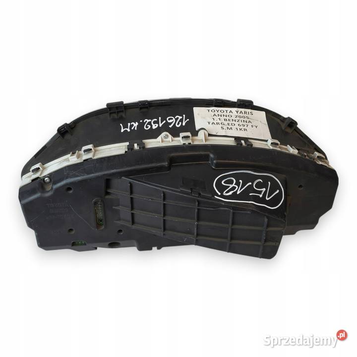 LICZNIK ZEGARY 838000DJ00 Toyota Yaris II 10