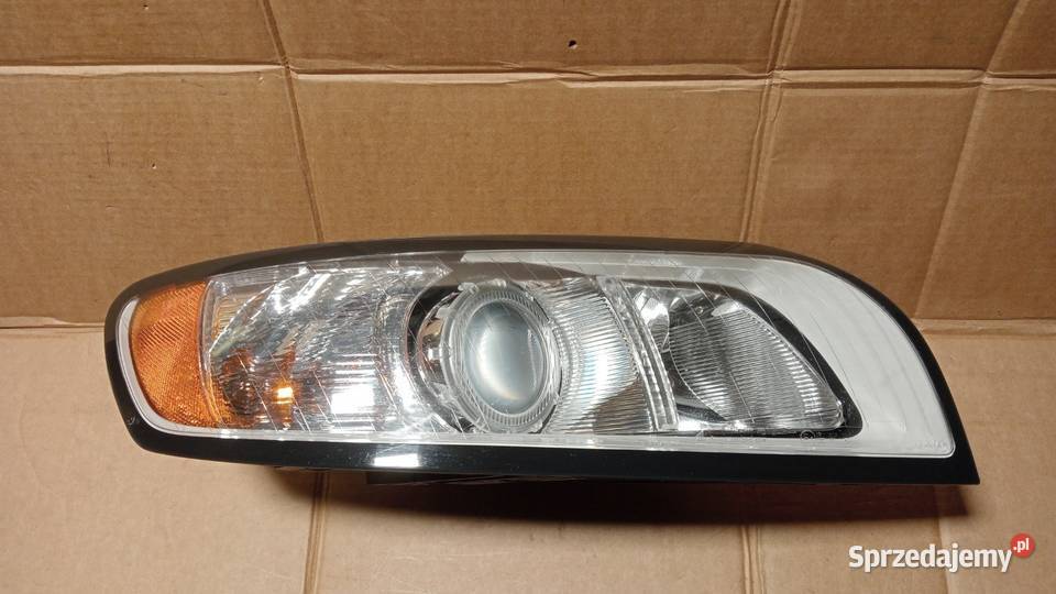 VOLVO S40 V50 II FL LAMPA PRZÓD PRAWA EU