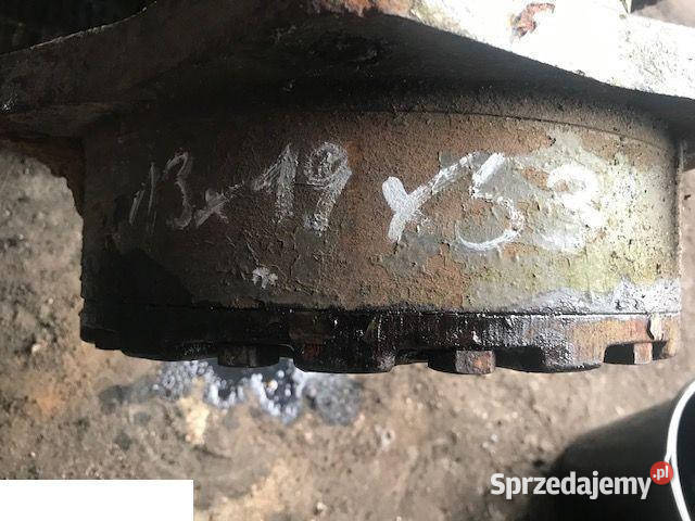 Massey Ferguson GKN Comaxle Zwolnica 13x19x53