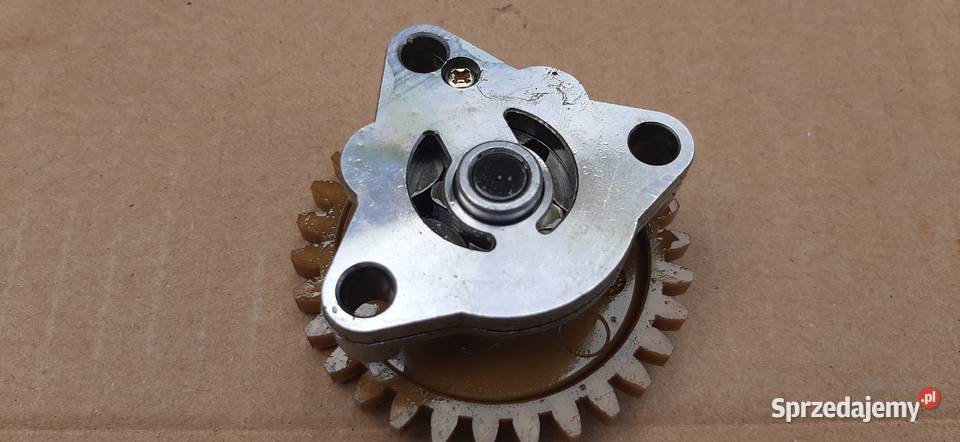 Suzuki GN 125 pompa oleju Warszawa