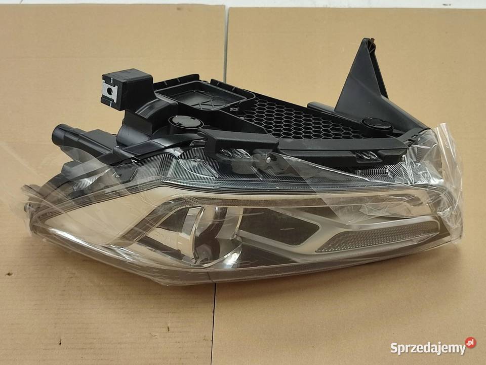 LAMPA PRAWY PRZÓD DR EVO 3 2021 3530200143 Oświetlenie