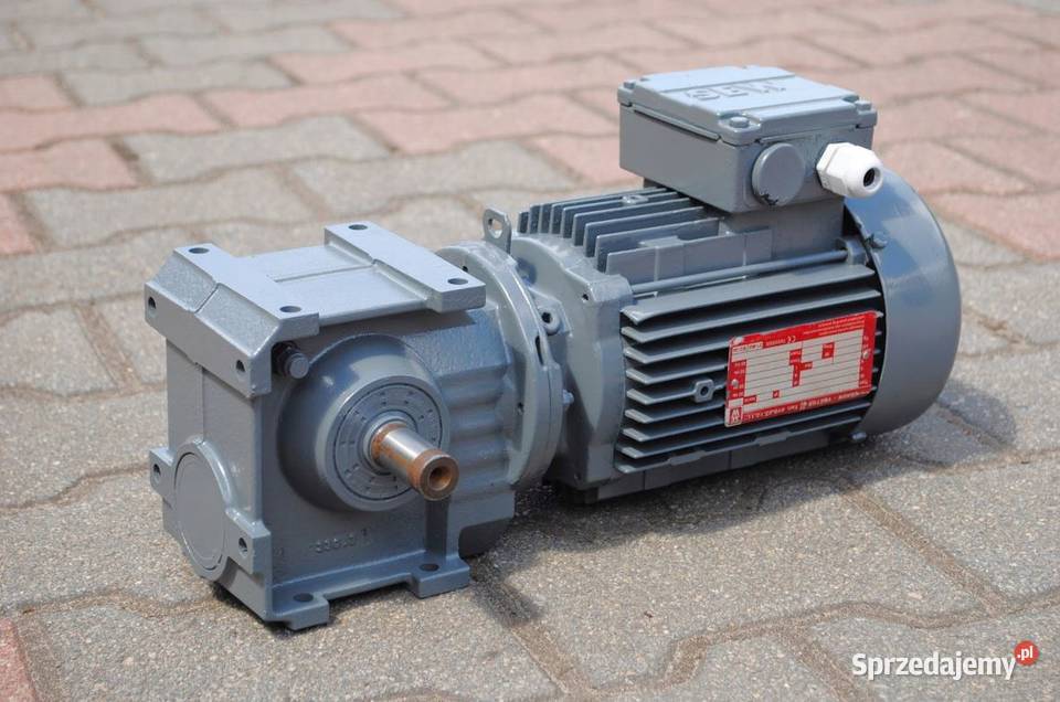 Motoreduktor kątowy 075kw 203obrmin SEW Kargowa