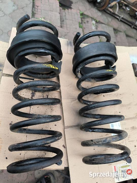 Polonez sprężyny zawieszenia przednie sprężyna Stalowa Wola sprzedam