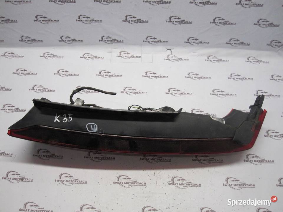 NISSAN NOTE I LIFT 10r lampa prawa tył 22016752