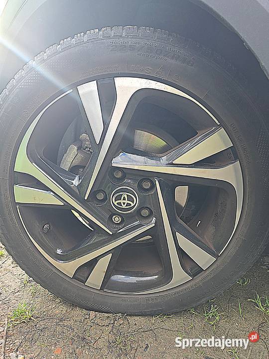Toyota CHR Toyota CHR 18 Hybrid GPF Style cesja pomorskie sprzedam