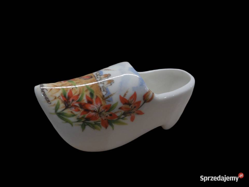 But z porcelany Sandford Fine Bone China sprzedam
