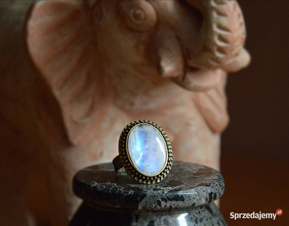 Kamień Księżycowy adularowy Pierścionek vintage Gdańsk