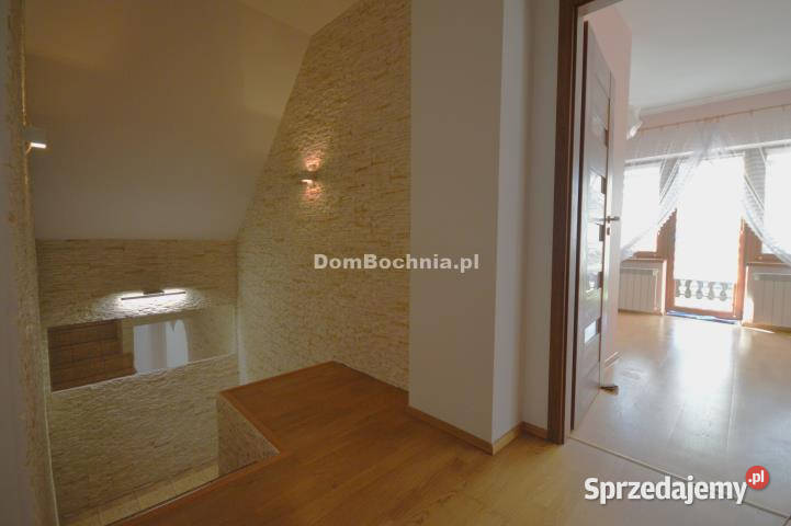 Dom wolnostojący Naszacowice 200m2 Rok budowy 1997 małopolskie