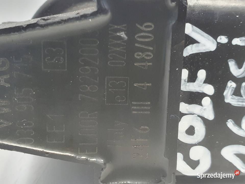 VW Golf V 16 FSI CEWKA ZAPŁONOWA 036905715C osobowe Janów sprzedam