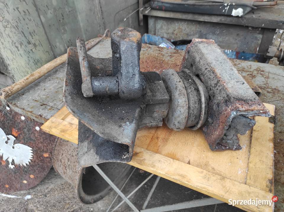 Zaczep przyczepy hak z zapasów wojskowych Holowanie